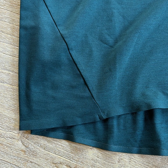 REI Dry Fit Sleeveless Tank in Pine Green - Picture 3 of 5